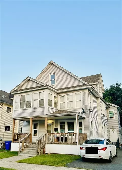 17-19 Crown St, Springfield, MA 01108 photo 5
