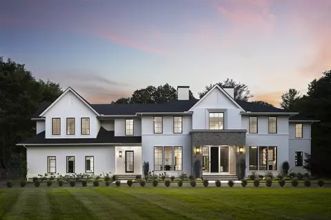 173 Stratford Rd, Needham, MA 02492