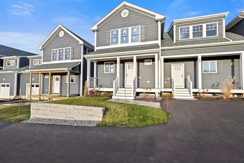 3 Wildwoood #A, Sagamore Beach, MA 02562