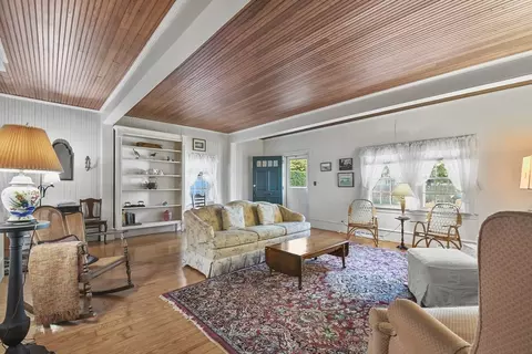 Living - 31 Belmont St, Fall River, MA 02720 photo 2 of 4
