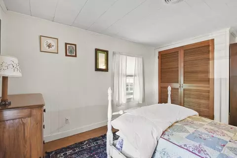 Bedroom - 31 Belmont St, Fall River, MA 02720 photo 6 of 7