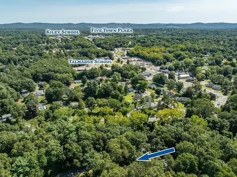View/Area - 224 Burt Rd, Springfield, MA 01118 photo 1 of 1