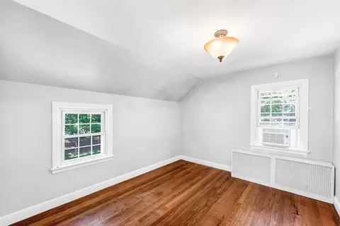 Bedroom - 224 Burt Rd, Springfield, MA 01118 photo 6 of 7