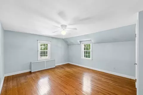 Bedroom - 224 Burt Rd, Springfield, MA 01118 photo 3 of 7