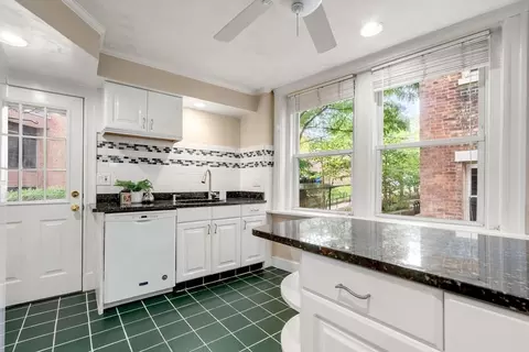 22 James St #2, Brookline, MA 02446 photo 8