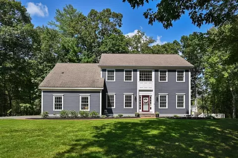 26 Pearl Rd, Boxford, MA 01921