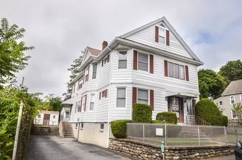 7 Prentice St, Worcester, MA 01604 photo 2