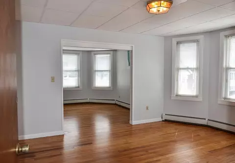 7 Prentice St, Worcester, MA 01604 photo 22