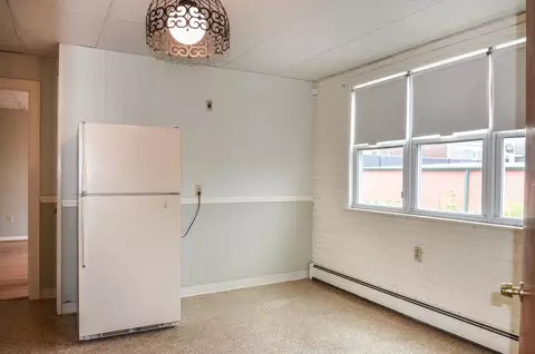 7 Prentice St, Worcester, MA 01604 photo 4