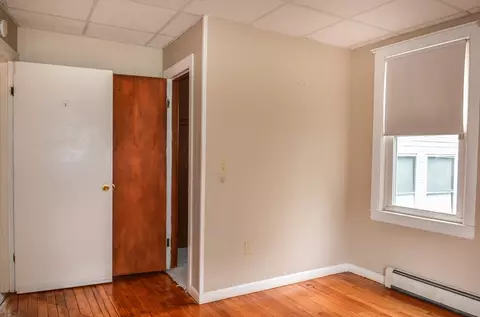 7 Prentice St, Worcester, MA 01604 photo 6