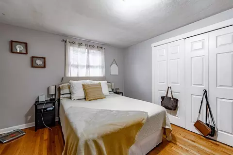 Bedroom - 17 Mark St, Springfield, MA 01129 photo 4 of 7