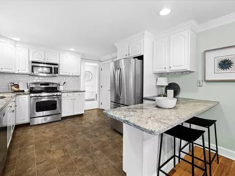 16 Lilly Ln, Dedham, MA 02026 photo 8