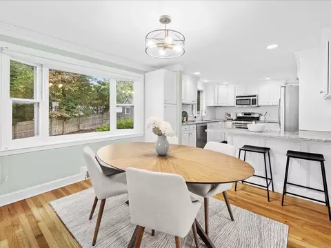 16 Lilly Ln, Dedham, MA 02026 photo 7