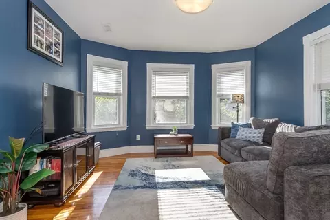 47 Independence Ave #2, Quincy, MA 02169