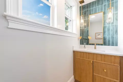 Bath - 25 Thomas Rd, Wellesley, MA 02482 photo 1 of 5