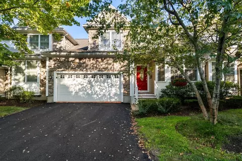 37 Hartland Way #37, Acton, MA 01720