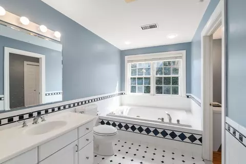 Bath - 495 Common, Dedham, MA 02026 photo 4 of 6