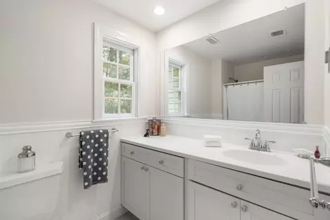 Bath - 495 Common, Dedham, MA 02026 photo 6 of 6