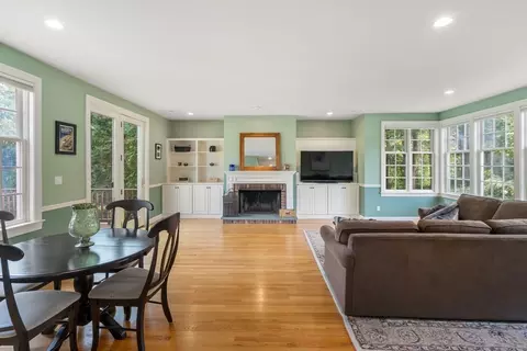 Living - 495 Common, Dedham, MA 02026 photo 3 of 3