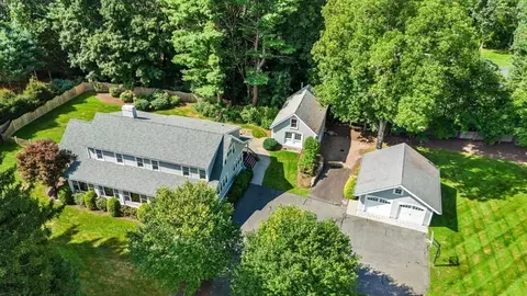 32 Farm St, Medfield, MA 02052