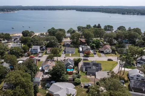 6 Nokomis Rd, Buzzards Bay, MA 02532 photo 6