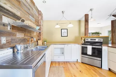 137 Main St #C, Williamsburg, MA 01039