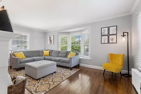 17 Dewitt Rd, Stoneham, MA 02180 photo 4