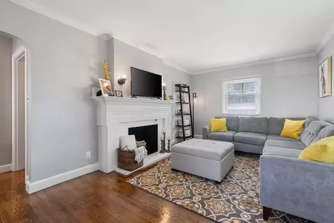 17 Dewitt Rd, Stoneham, MA 02180 photo 3