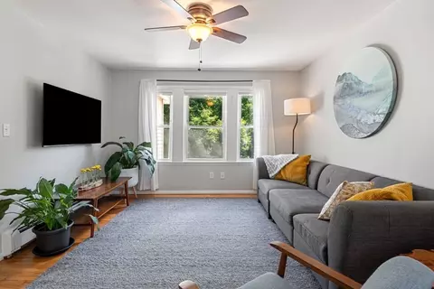 76 Edenfield Ave #76, Watertown, MA 02472