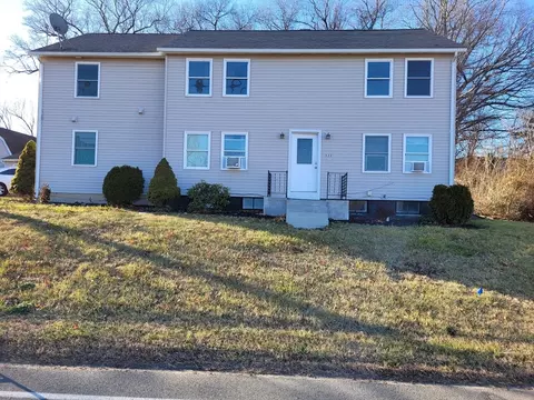 532 E Mountain Rd, Westfield, MA 01085