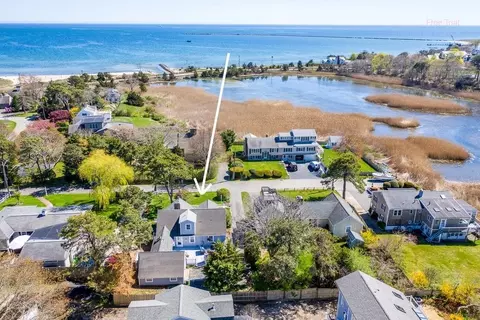 64 Studley Rd, Barnstable, MA 02601