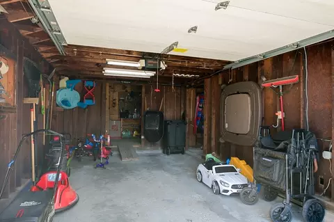 Exterior - 39 Marland, Worcester, MA 01606 photo 6 of 7