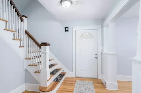 Entry Way - 39 Marland, Worcester, MA 01606 photo 2 of 2