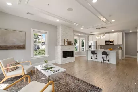 195 School St #2, Somerville, MA 02145