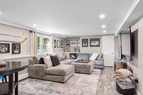 7 Rolling Ln, Hudson, MA 01749 photo 18