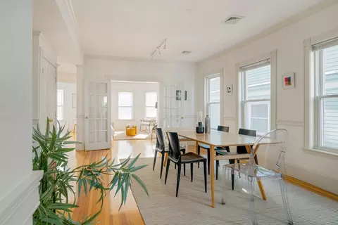 73 Beacon St #2, Somerville, MA 02143