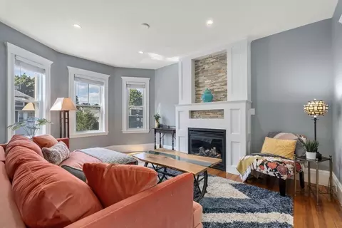 20 Montvale St #3, Boston, MA 02131