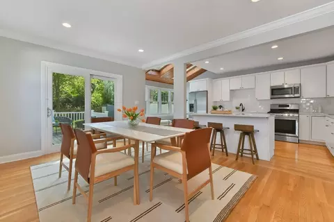 32 Hillock St, Boston, MA 02131 photo 9