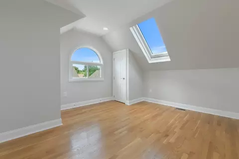 32 Hillock St, Boston, MA 02131 photo 23