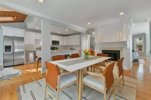 32 Hillock St, Boston, MA 02131 photo 8