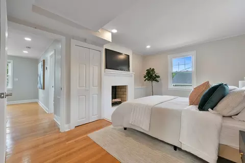 32 Hillock St, Boston, MA 02131 photo 15