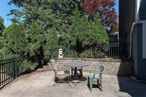28 Francis Dr, Reading, MA 01867 photo 39