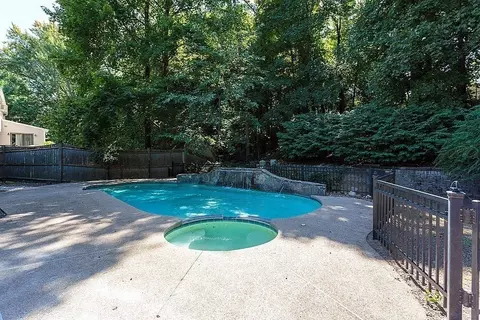 28 Francis Dr, Reading, MA 01867 photo 36
