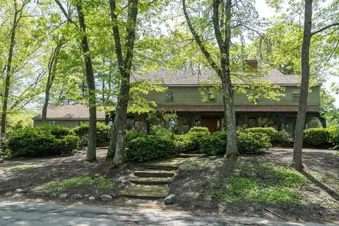 70 Birch Hill Rd, Belmont, MA 02478