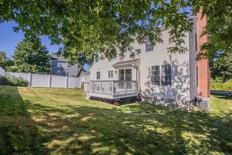18 Joy, Franklin, MA 02038 photo 35