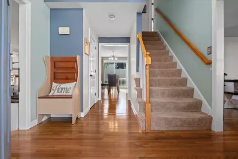 18 Joy, Franklin, MA 02038 photo 7