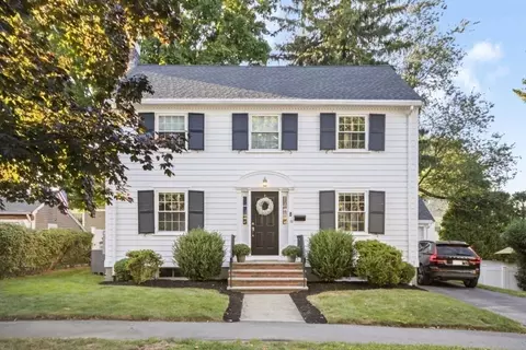12 Stanton Rd, Milton, MA 02186