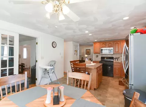 25 Dunster Rd, Everett, MA 02149 photo 7