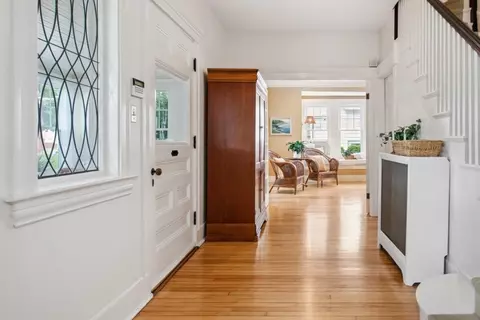 34 Washington St, Reading, MA 01867 photo 7