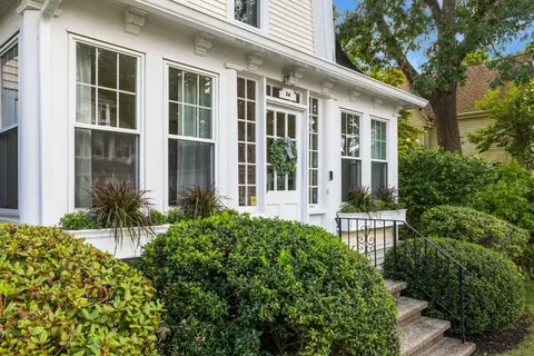 34 Washington St, Reading, MA 01867 photo 2